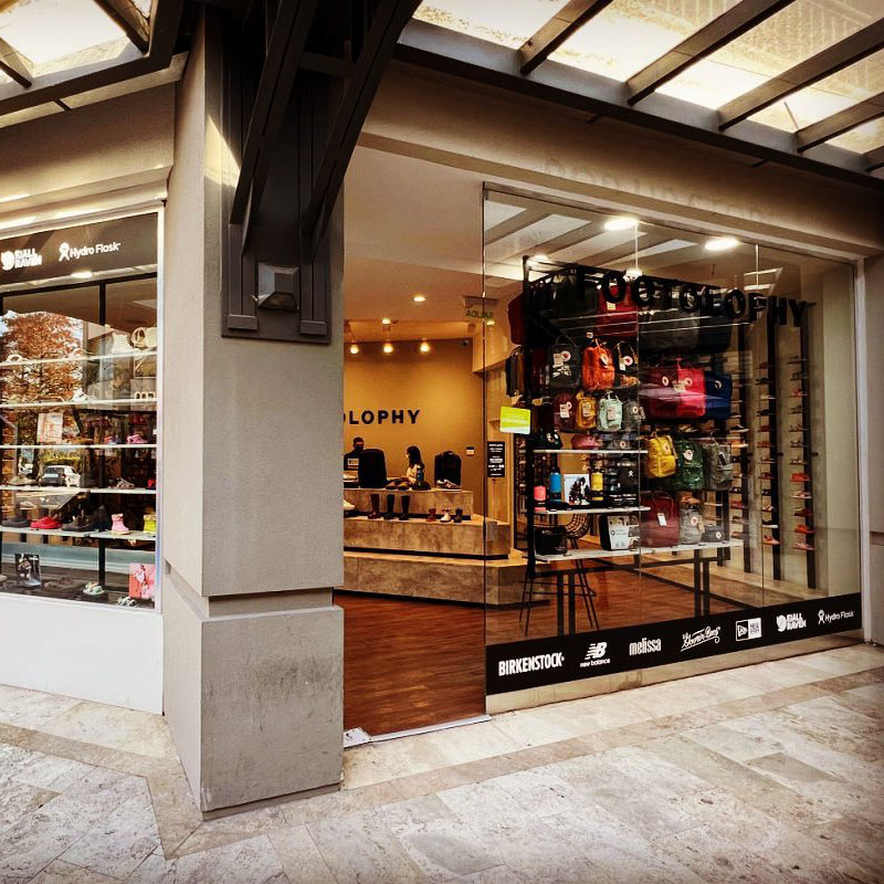 Arqueprima arquitectura y diseño comercial 9